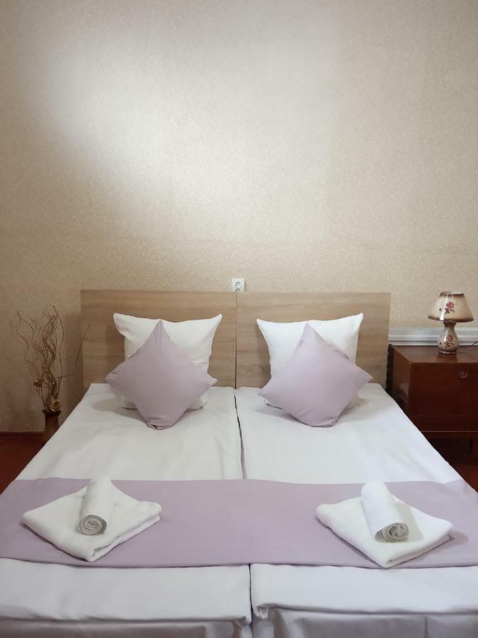 Guest House David'S B&B Gyumri Esterno foto